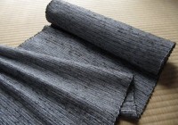 “大島紬里帰りプロジェクト”で古い着物の再生活動、織文化の復活目指す
